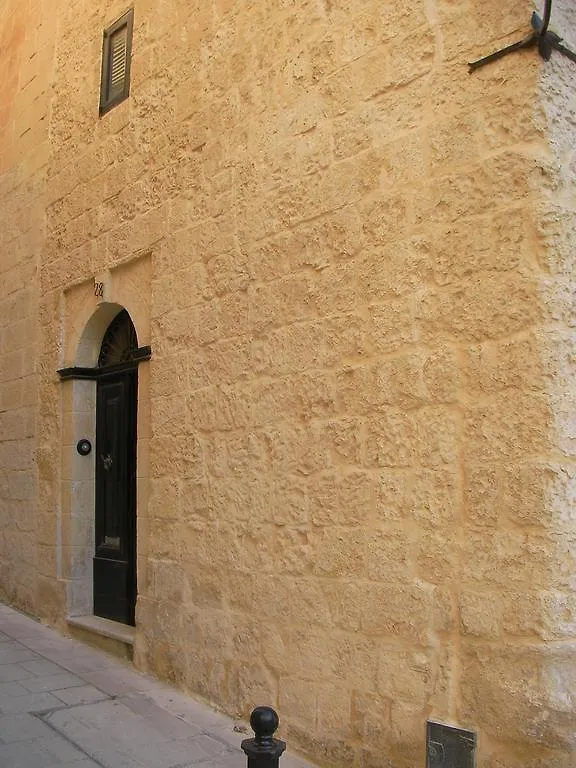 Guard Tower Apartment Mdina 0*,