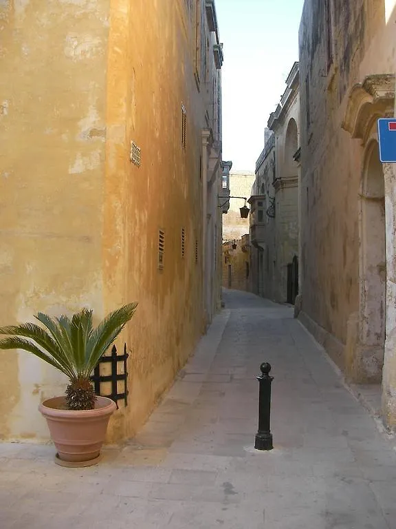 Guard Tower Apartment Mdina